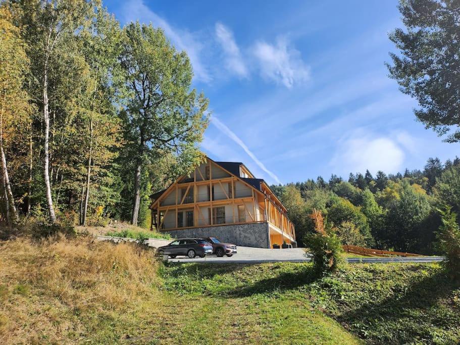 Krasny Apartman Refrino V Prirode Železná Ruda Eksteriør bilde
